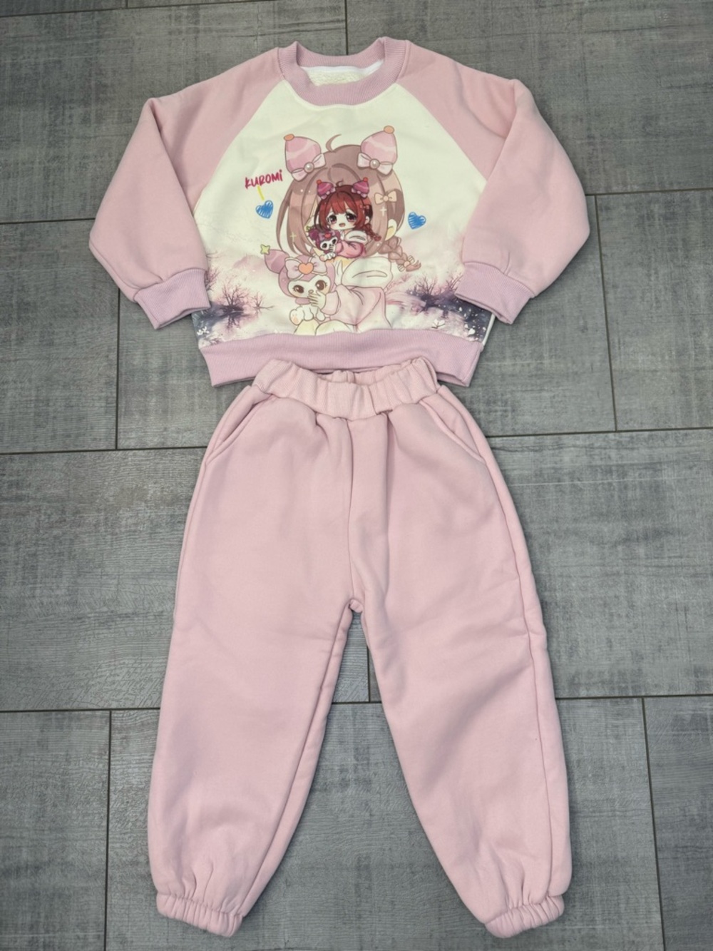 NWOT Girls Kuromi Themed 2pc Set Sherpa Lined Sweatsuit / Outfit Size 6 / 7